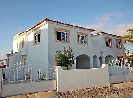 V4 Com Piscina Privada A 400 Metros Da Albufeira