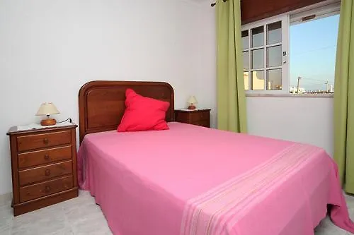 V4 Com Piscina Privada A 400 Metros Da * 阿尔布费拉